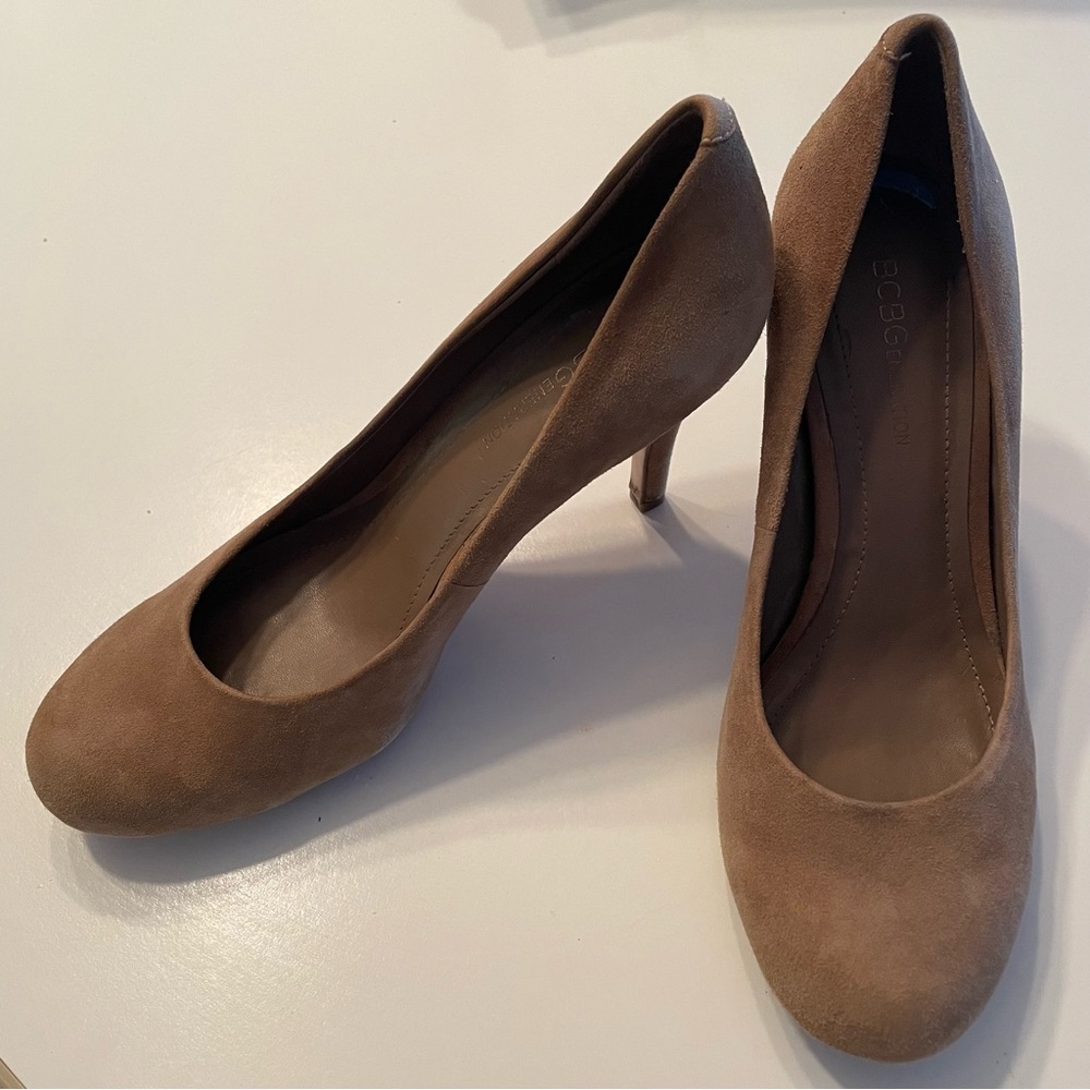 Bcbg nude heel